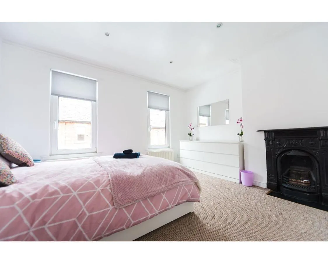 Central Belfast Apartments Carrington 0*,  Wielka Brytania
